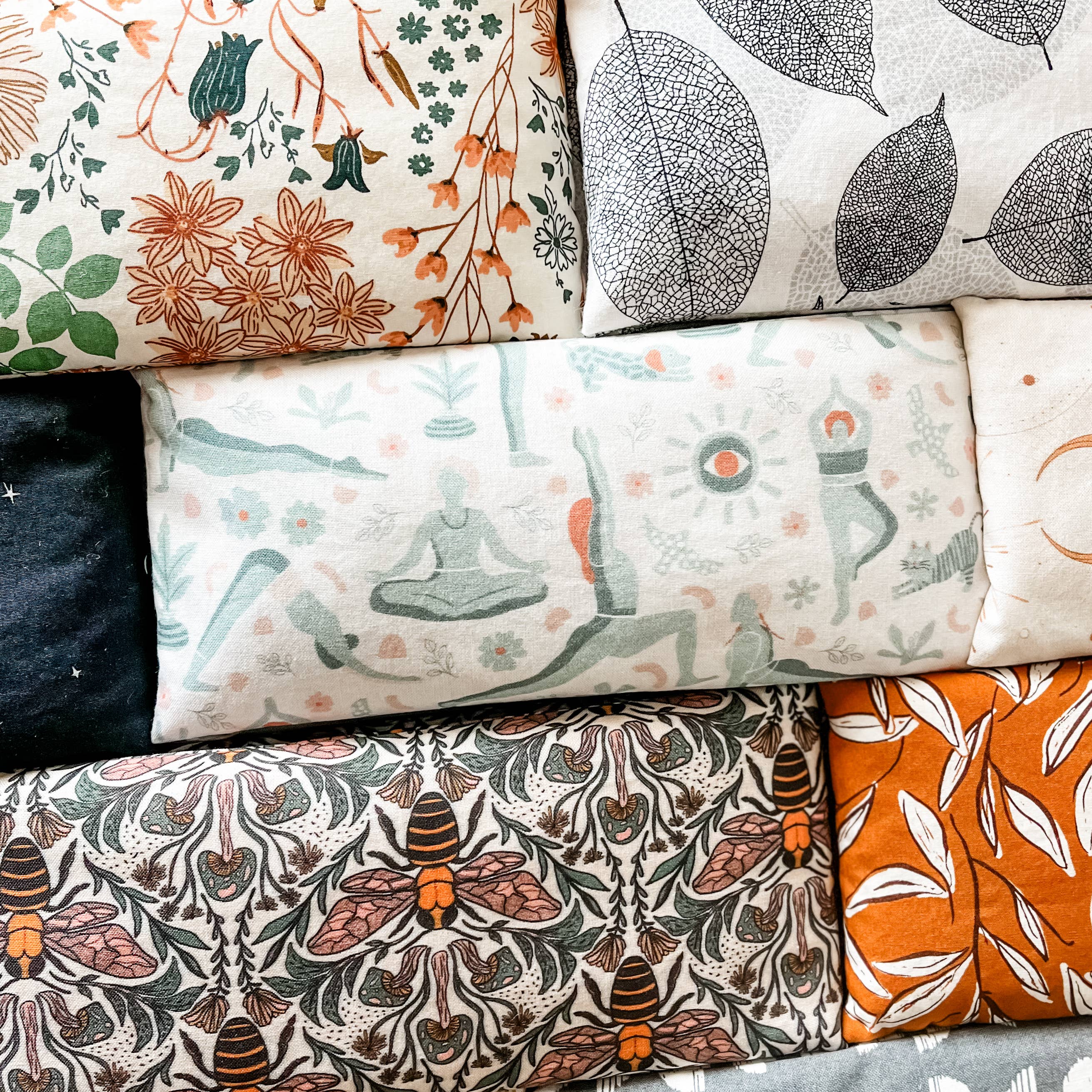 Hot & Cold Therapy Neck Wrap - Woodland Cotton