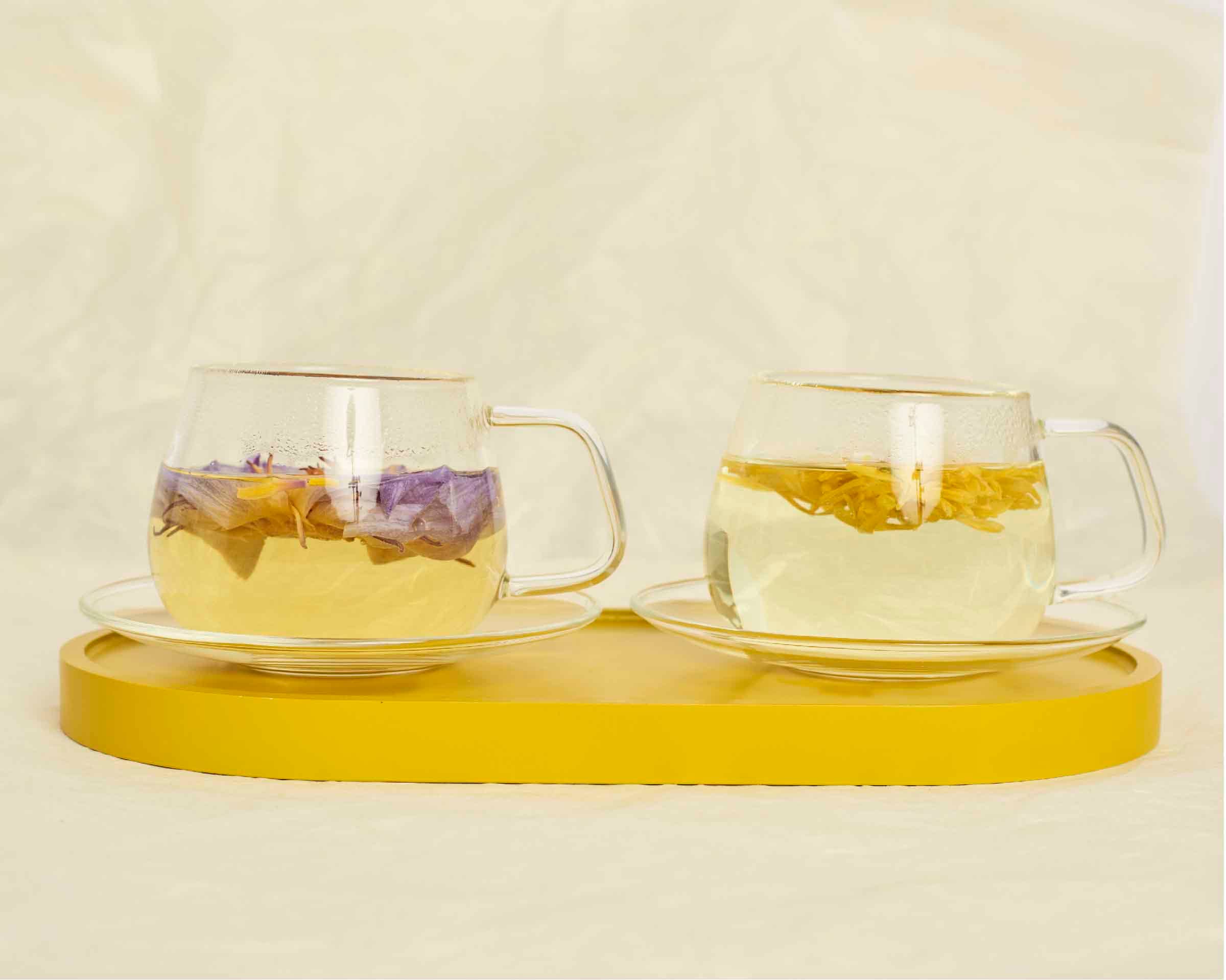 Glass cup + saucer set